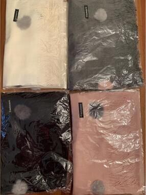 NEW Women's Cashmere Feel Beautiful Shawl/Hijab with Faux Fur Pom Pom